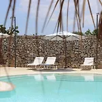 Κατάλυμα σε φάρμα Masseria Pagani *